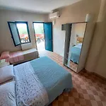 Adele Bed & Breakfast